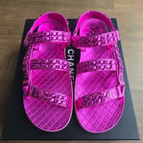 Chanel Pink sandals shoes size 40 New - Picture 3 of 13